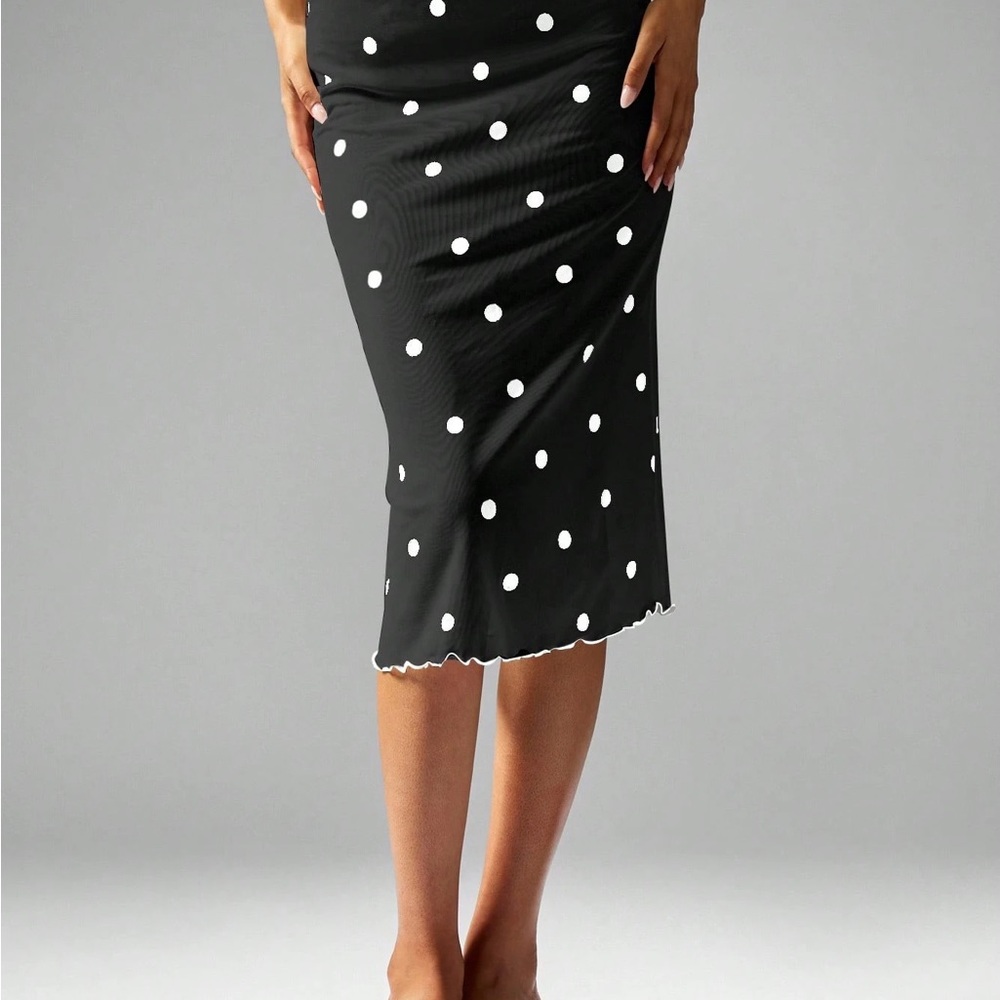 Missguided Black and White Polka Dot Pencil Skirt